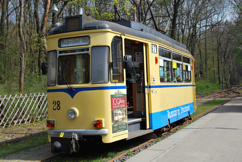 Tram 87
