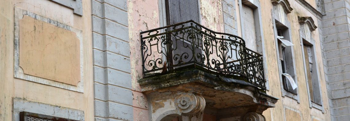 Balkon an der Frontseite von Schloss Dammsmühle